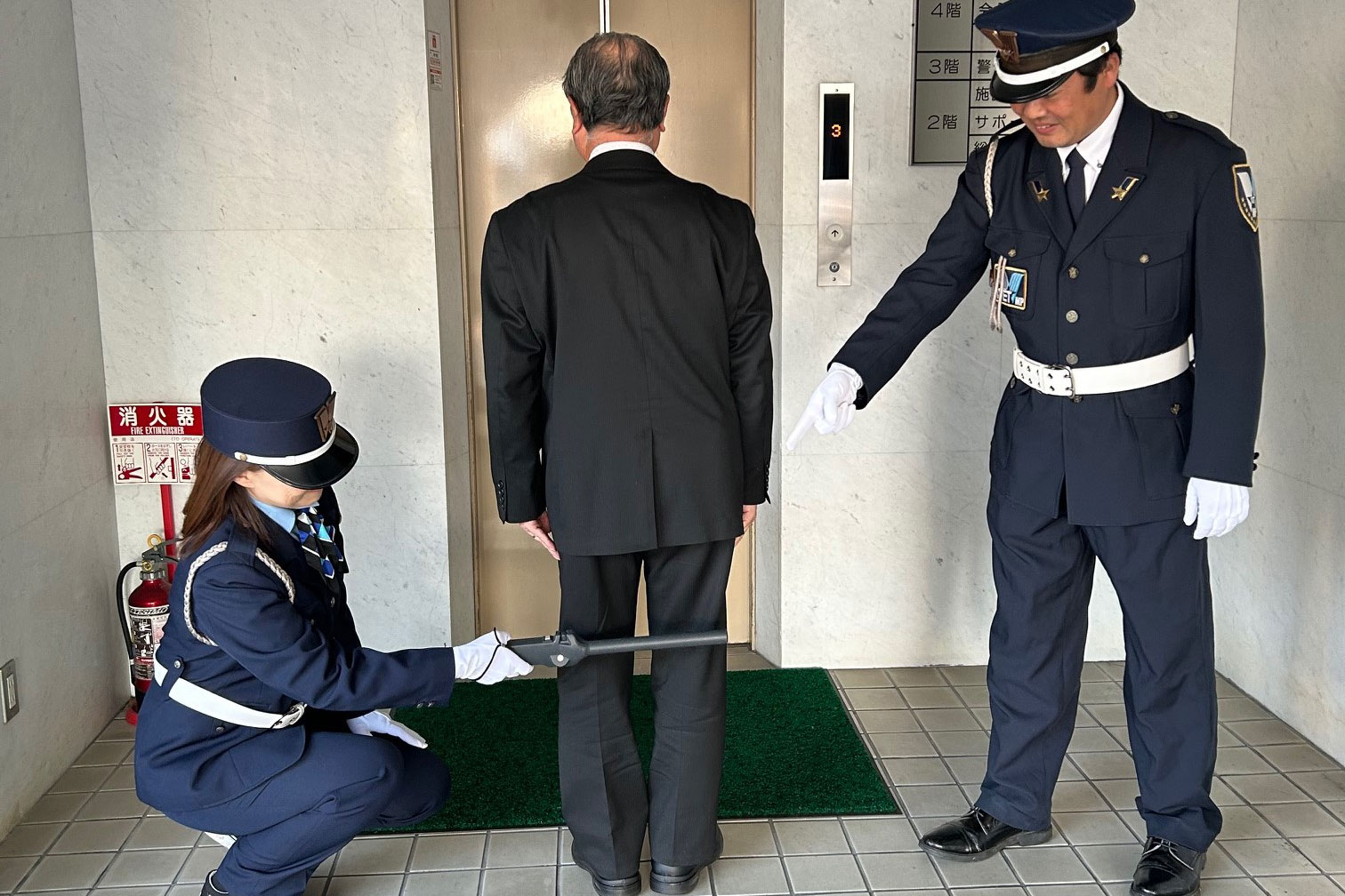 施設警備